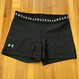 Under armour spandex shorts
